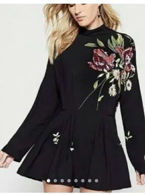 Free People Gemma Printed Black Floral Tunic Size S